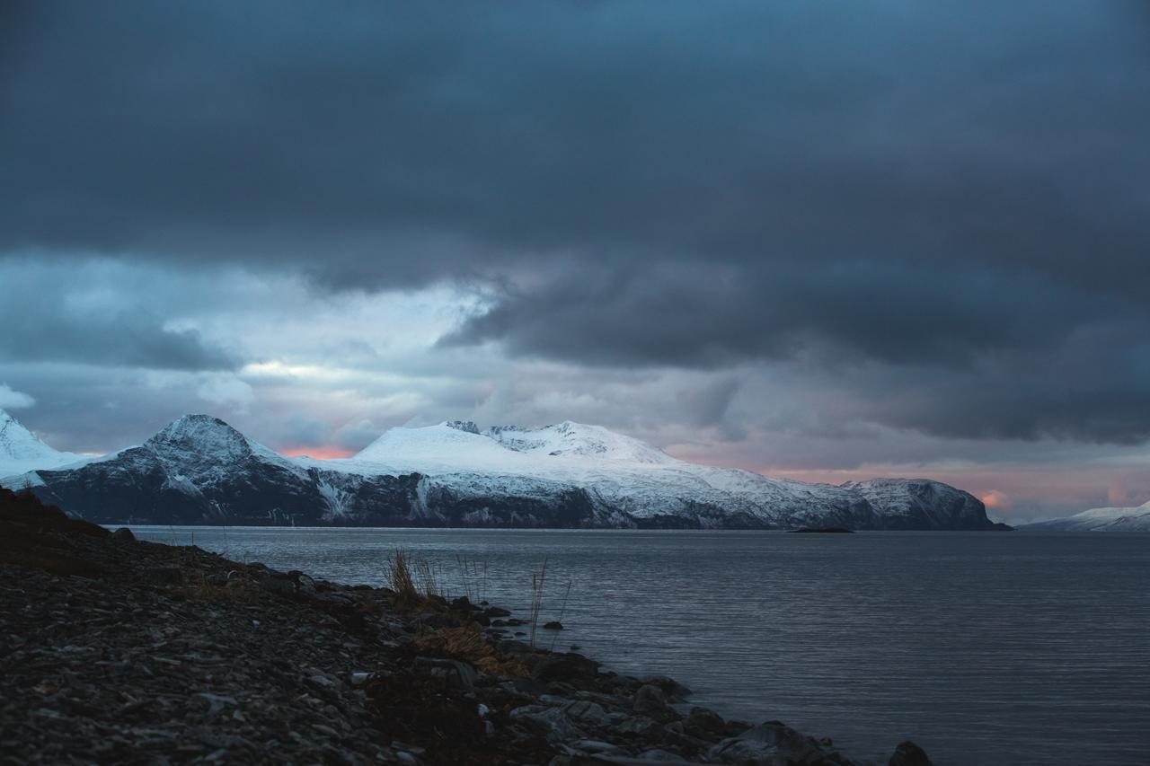 Arctic Panorama Lodge Uloybukta Luaran gambar